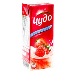 Коктейль молочный Чудо клубника 2% 0,2л